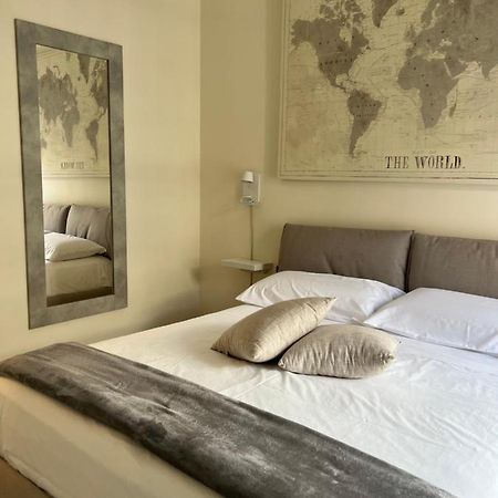 Centralflats 195 Private Apartments Bari Bagian luar foto