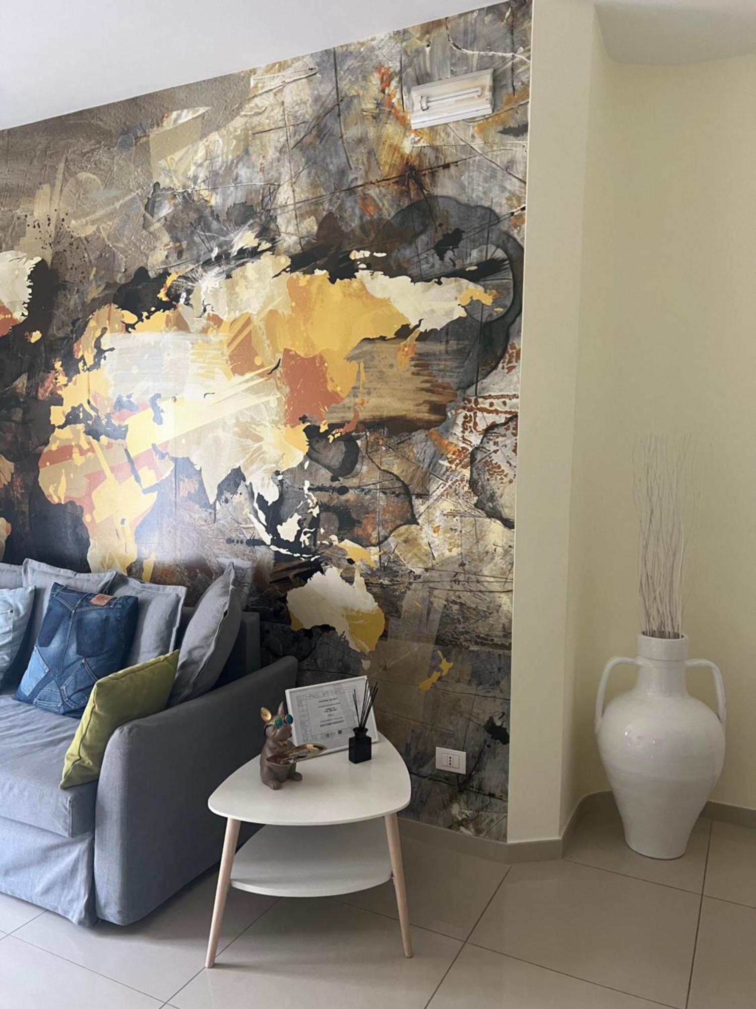 Centralflats 195 Private Apartments Bari Bagian luar foto