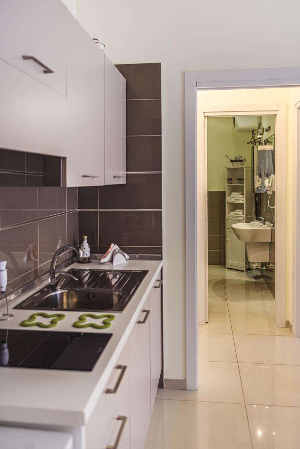 Centralflats 195 Private Apartments Bari Bagian luar foto