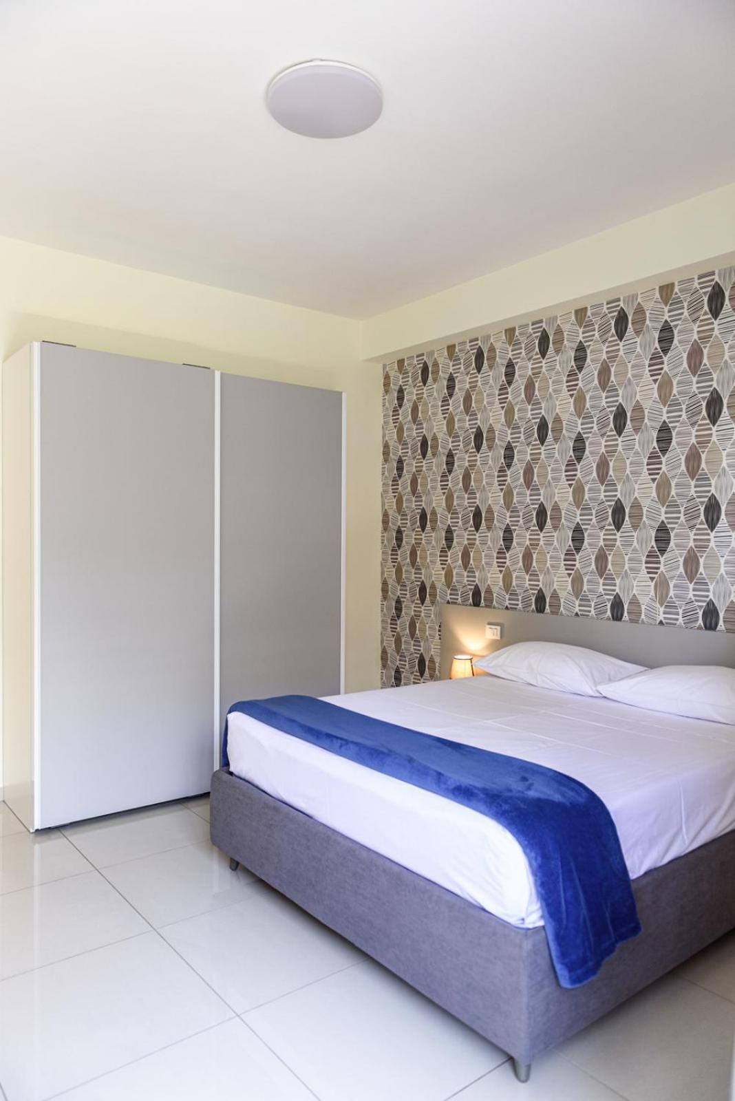Centralflats 195 Private Apartments Bari Bagian luar foto