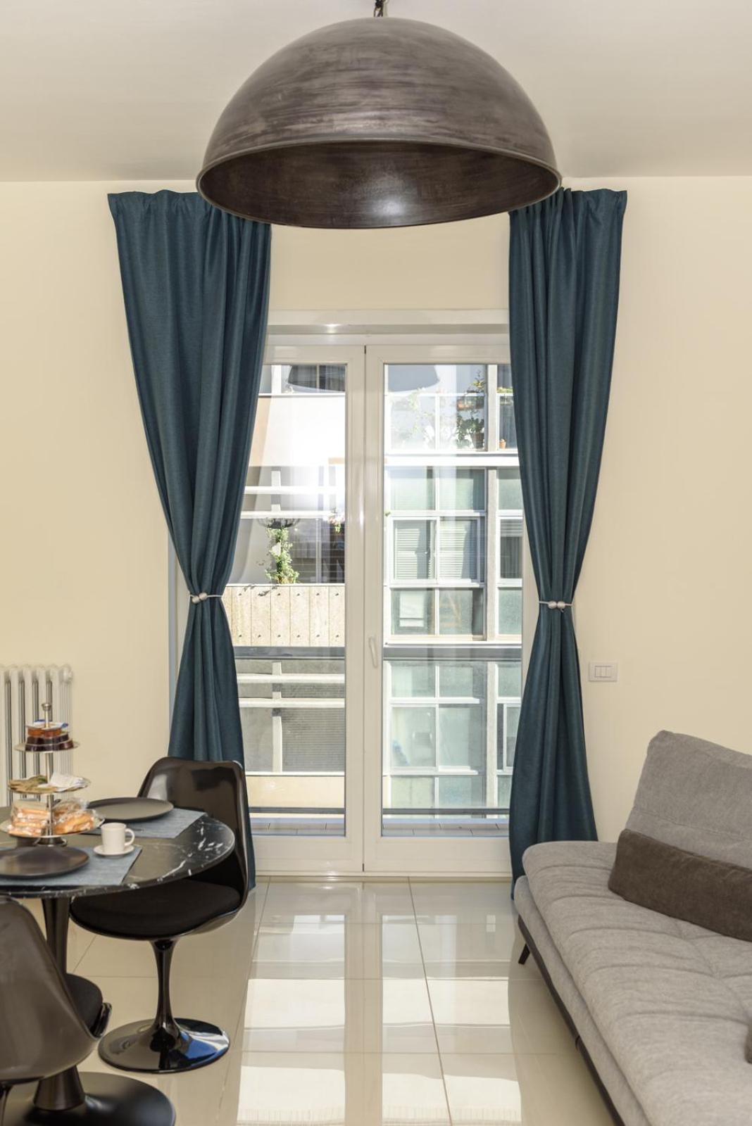 Centralflats 195 Private Apartments Bari Bagian luar foto
